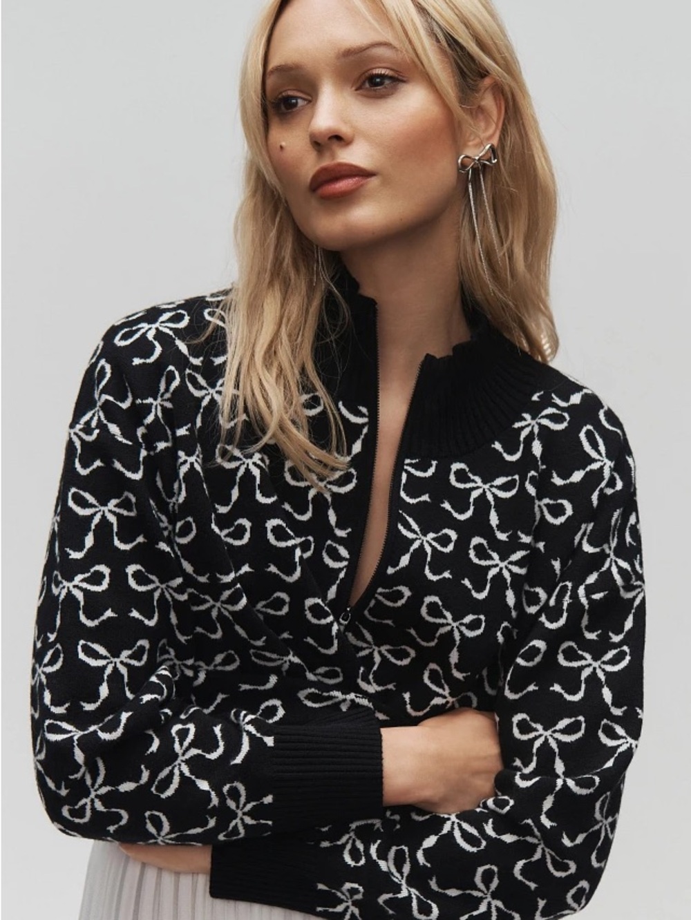 Maeve Anthropologie The Montana Mock-Neck‎ Half-Zip Sweater Black Bows, Size S